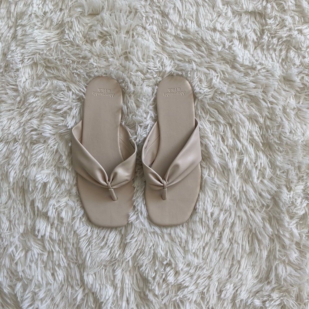 Used Abercrombie flip flops